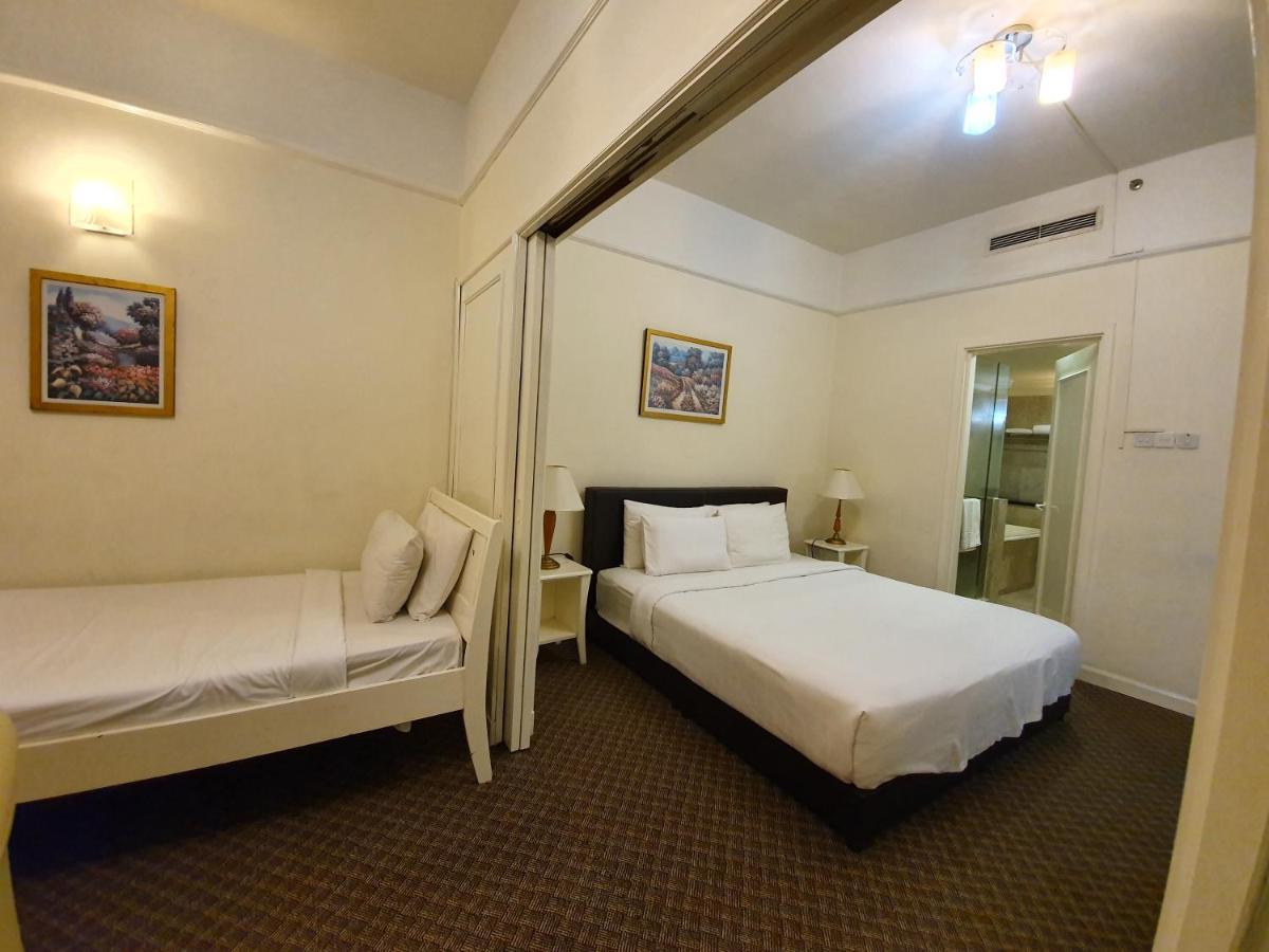 Moonlight Service Suite Kuala Lumpur Exteriör bild